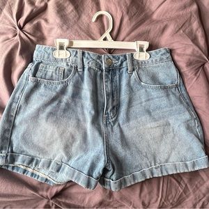 Light wash Pacsun mom shorts